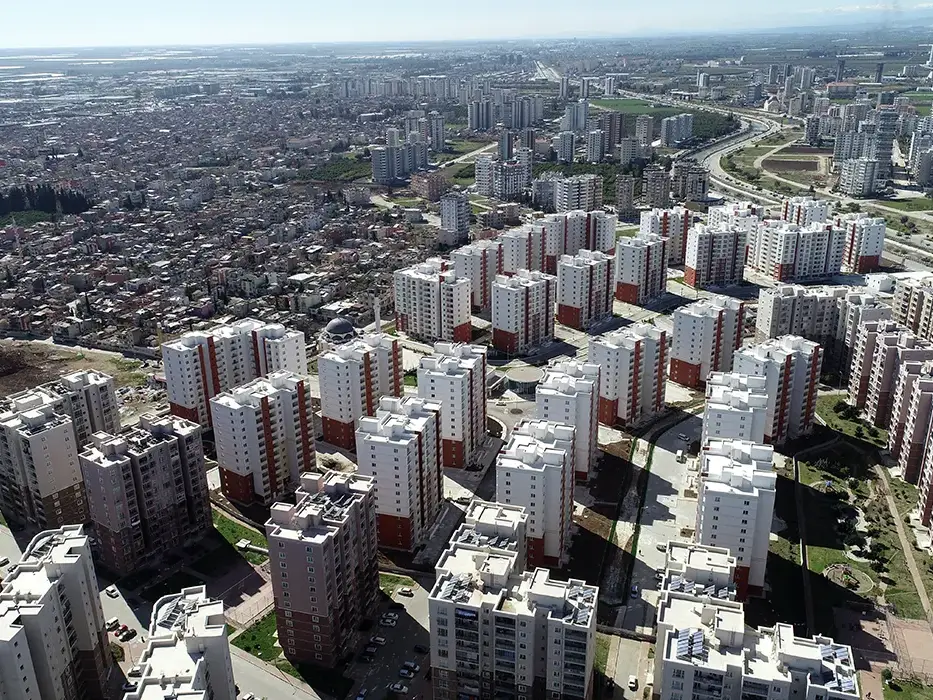 Adana İli Seyhan İlçesi İsmet Paşa Barış Mah. Kentsel Dönüşüm ve Gelişim Projesi 1.Etap 2. Kısım 1202 Adet Konut, 1 Adet Camii ve 1 Adet Ticaret Merkezi İnşaatları