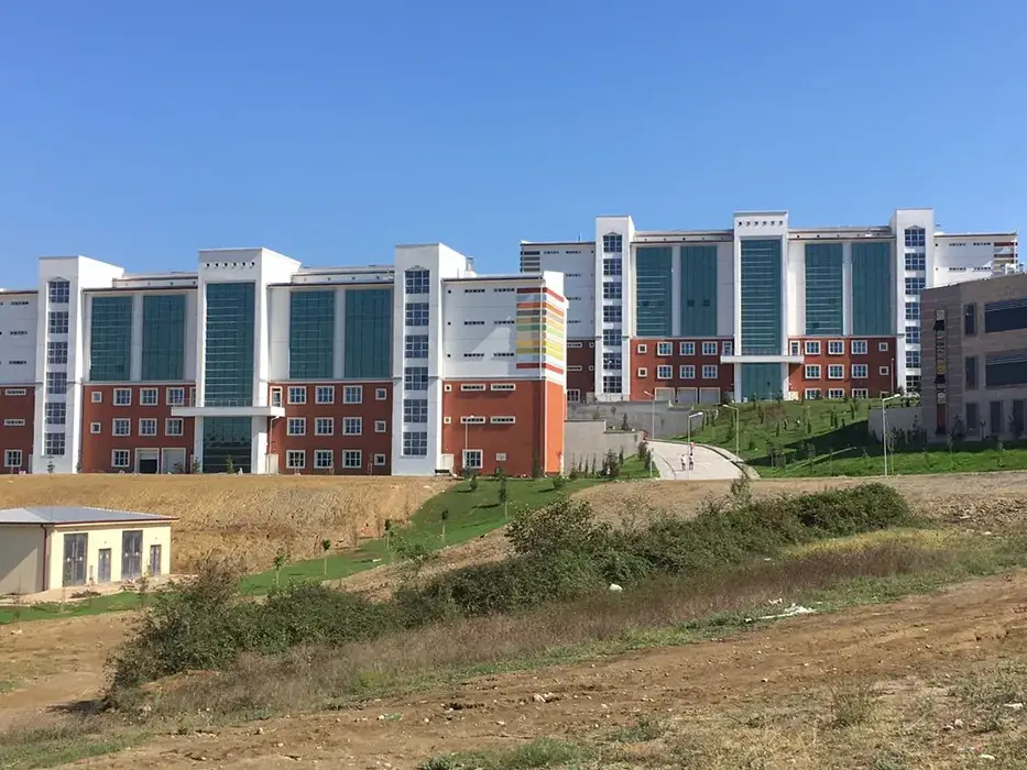 Bartın Üniversitesi Merkezi Sözel Derslik, Edebiyat Fakültesi, Mühendislik Fakültesi İle Öğrenci ve Personel Binalarının İnşaatı İşi
