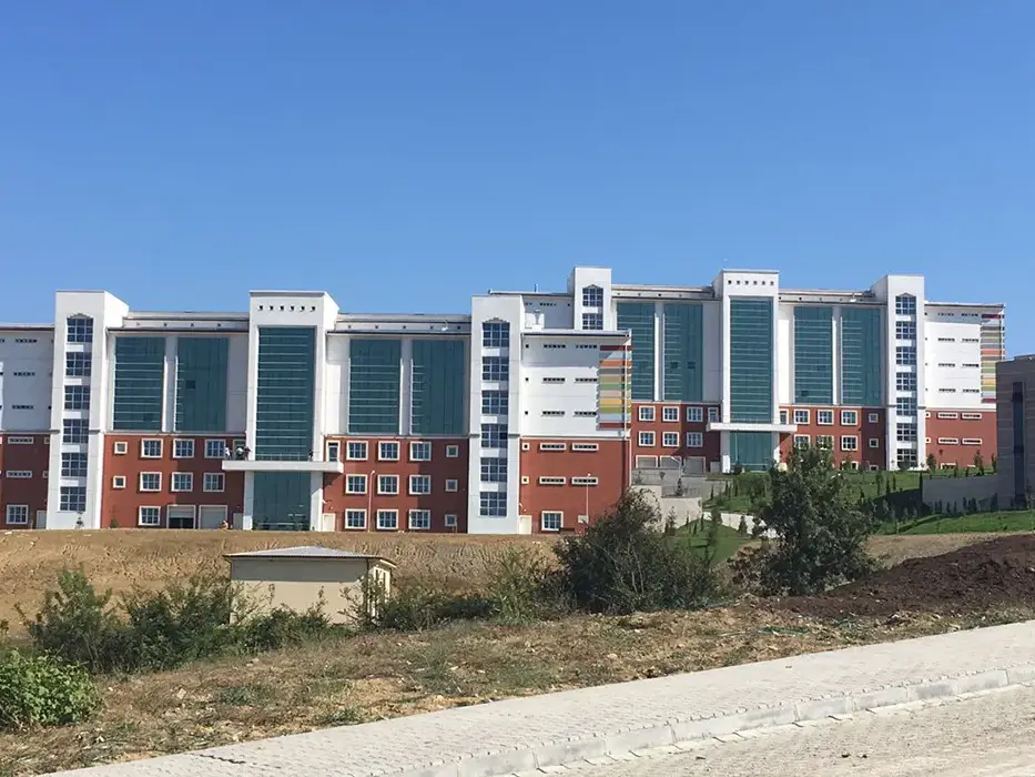 Bartın Üniversitesi Merkezi Sözel Derslik, Edebiyat Fakültesi, Mühendislik Fakültesi İle Öğrenci ve Personel Binalarının İnşaatı İşi