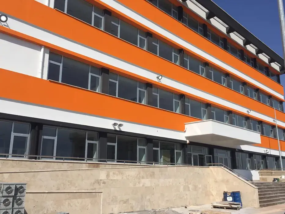 Kahramanmaraş Ve Osmaniye İllerinde Toplam 7 Okul Ve Eklentileri Yapım İşi