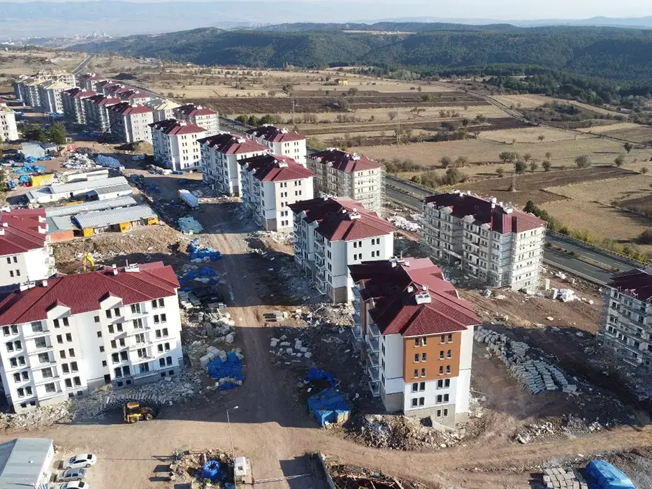 Kastamonu İli Merkez İlçesi Örencik Mahallesi 2. Etap 602 Konut, 1 Adet Cami İnşaatları ile Altyapı ve Çevre Düzenlemesi İşi
