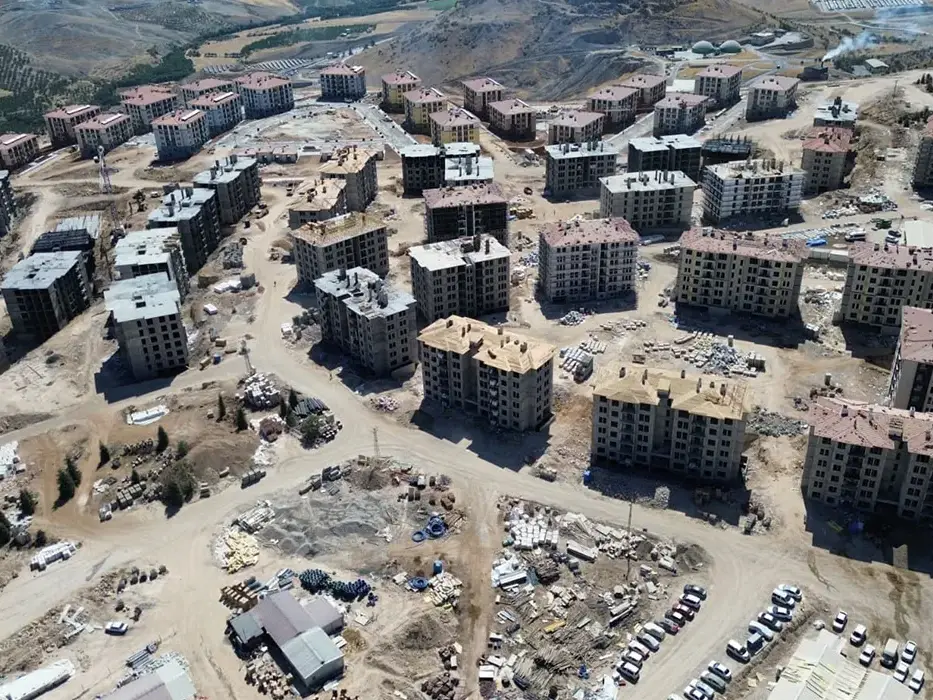 Malatya İli Battalgazi İlçesi Bahçebaşı Mahallesi 12. Etap 791 Adet Konut İnşaatı İle Altyapı ve Çevre Düzenlemesi İşi