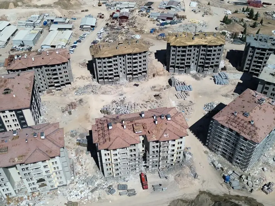 Malatya İli Battalgazi İlçesi Bahçebaşı Mahallesi 12. Etap 791 Adet Konut İnşaatı İle Altyapı ve Çevre Düzenlemesi İşi