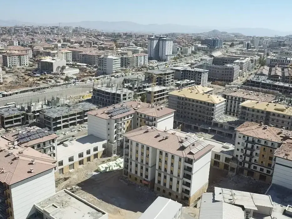 Malatya İli, Merkez Battalgazi İlçesi 4.Bölge 1.Etap 497 Adet Konut, 335 Adet Dükkan ve 130 Adet Ofis İnşaatları ile Altyapı ve Çevre Düzenlemesi İşi