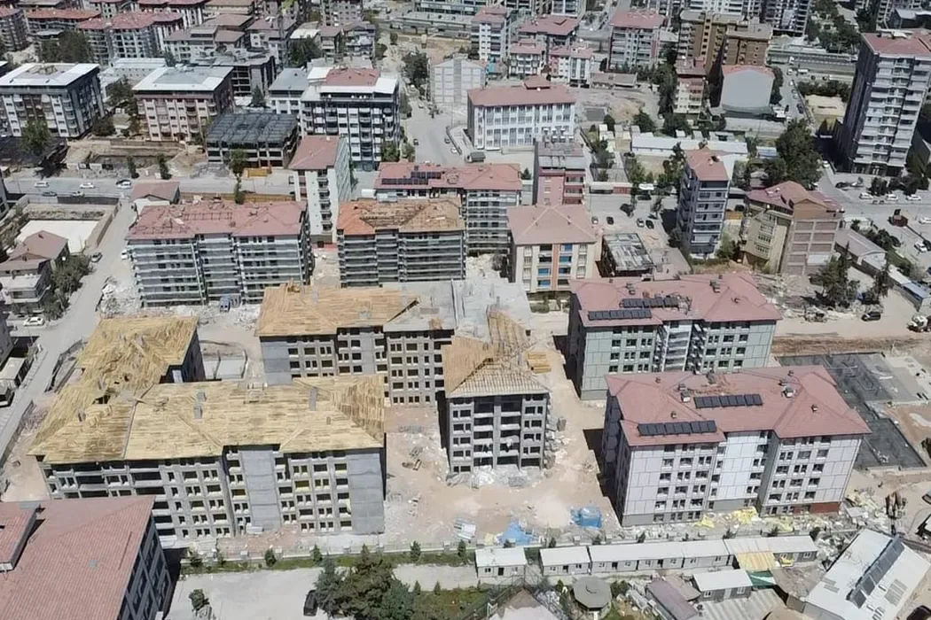 Malatya İli, Merkez Battalgazi İlçesi, Saray Mahallesi 26. Bölge 676 Adet Konut, 65 Adet Dükkan ve 3 Adet Depo İnşaatları ile Altyapı ve Çevre Düzenlemesi İşi