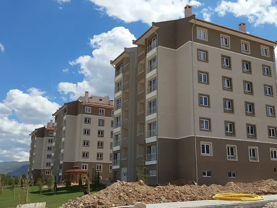 Malatya İli Merkez İlçesi Çamurlu Mevkisi 144 Adet Konut İle Altyapı ve Çevre Düzenlemesi İnşaatı İşi