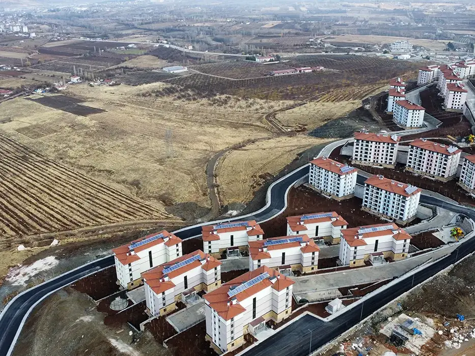 Malatya İli Doğanşehir İlçesi Karşıyaka Mahallesi 2 Etap 603 Adet Konut İnşaatı ile Altyapı ve Çevre Düzenlemesi İşi