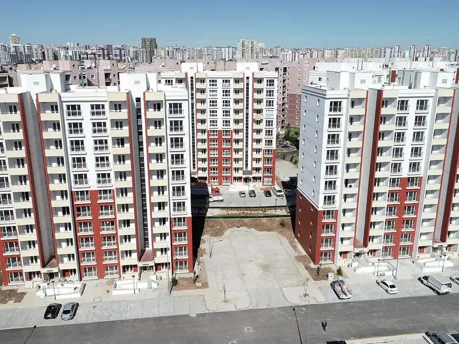 Adana İli Seyhan İlçesi İsmet Paşa Barış Mah. Kentsel Dönüşüm ve Gelişim Projesi 1.Etap 2. Kısım 1202 Adet Konut, 1 Adet Camii ve 1 Adet Ticaret Merkezi İnşaatları