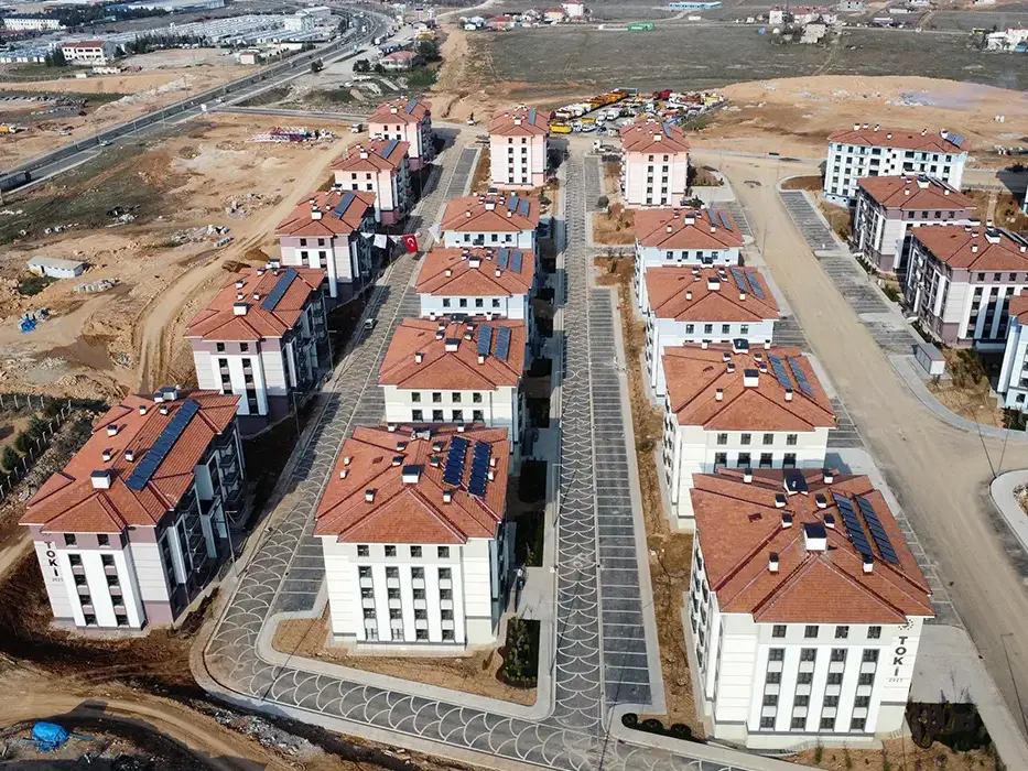 Malatya İli Yeşilyurt İlçesi İkizce Mahallesi 3 Etap 736 Adet Konut İnşaatı ile Altyapı ve Çevre Düzenlemesi İşi