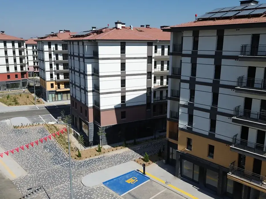 Malatya İli, Yeşilyurt İlçesi, Merkez 19. Bölge 404 Adet Konut, 114 Adet Dükkan ve 12 Adet Ofis İnşaatları ile Altyapı ve Çevre Düzenlemesi İşi
